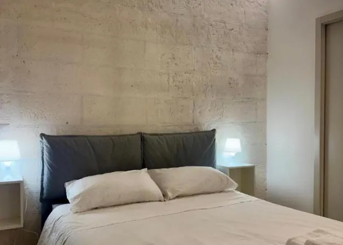 Dante's Patio Апартаменты Бари